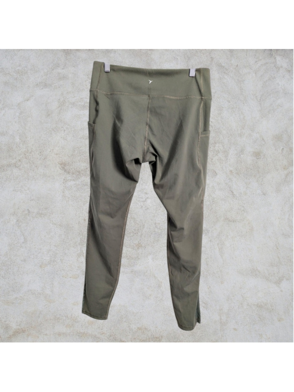 Old Navy Active Go Dry Mid Rise Mesh Panel Pocket Leggings Dark Olive Size L - Picture 3 of 9